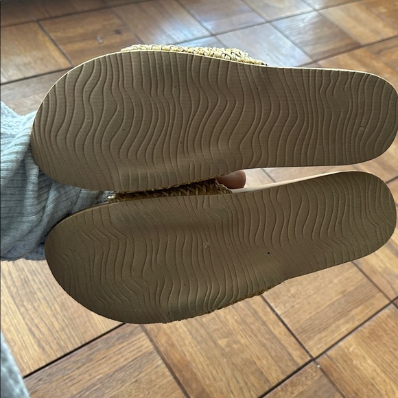 Reef Sandals - Picture 3 of 3